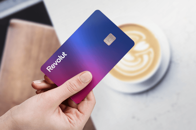 Revolut implementează IBAN-ul românesc. Pașii pe care trebuie să îi urmeze utilizatorii aplicației